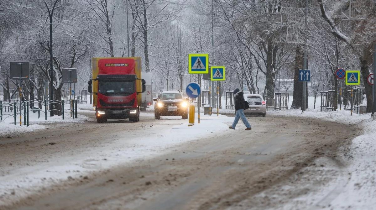 Uwaga, znów będzie ślisko! Tu obowiązują ostrzeżenia IMGW