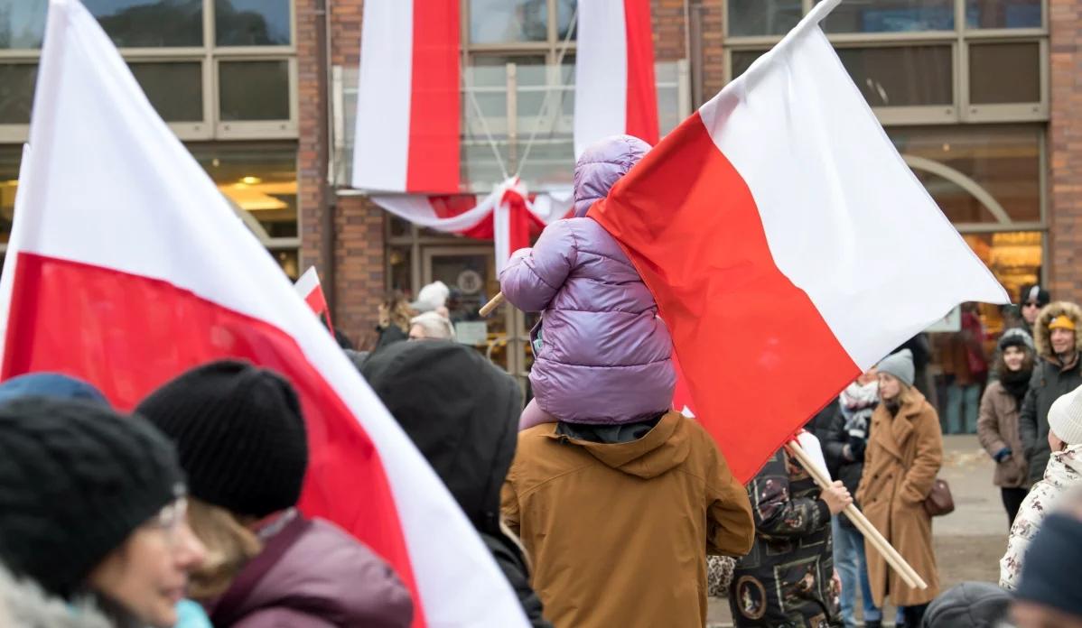 Nowe święto państwowe 14 lutego. Czy będzie wolne od pracy?