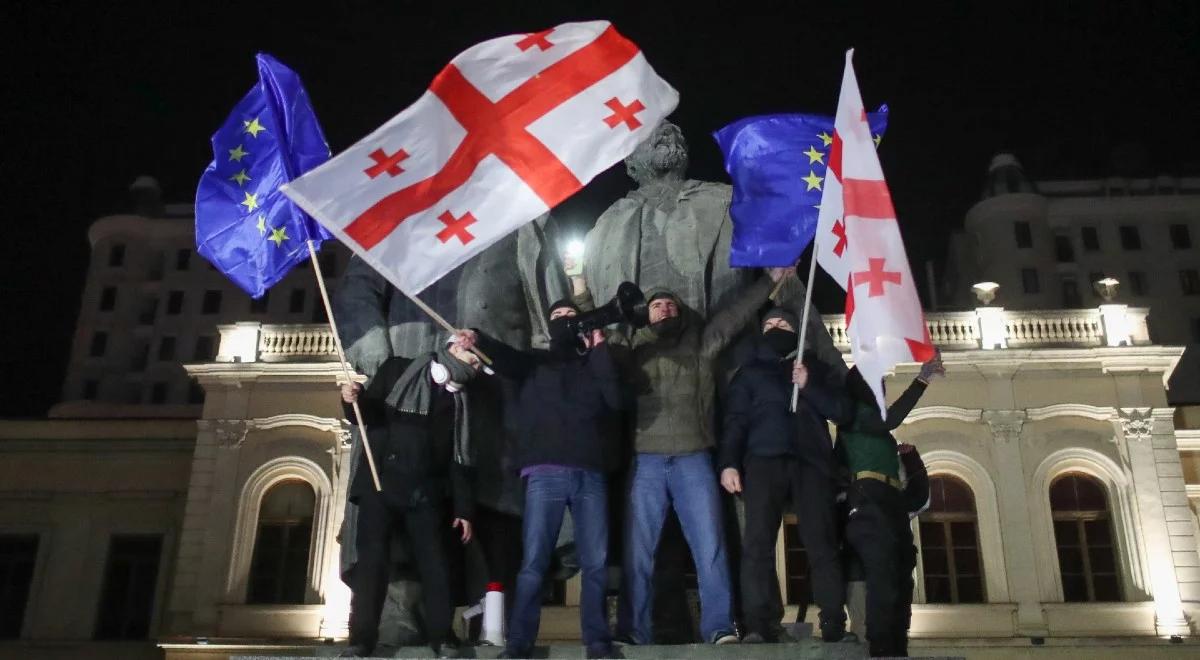 Niespokojnie w Gruzji. Raport OBWE "zacementuje stanowiska"