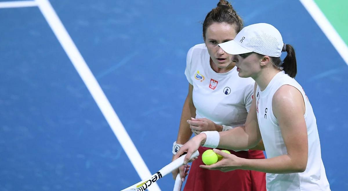 Billie Jean King Cup. Polska - Czechy. Wielki triumf Polek - Świątek i Kawa zapewniły półfinał