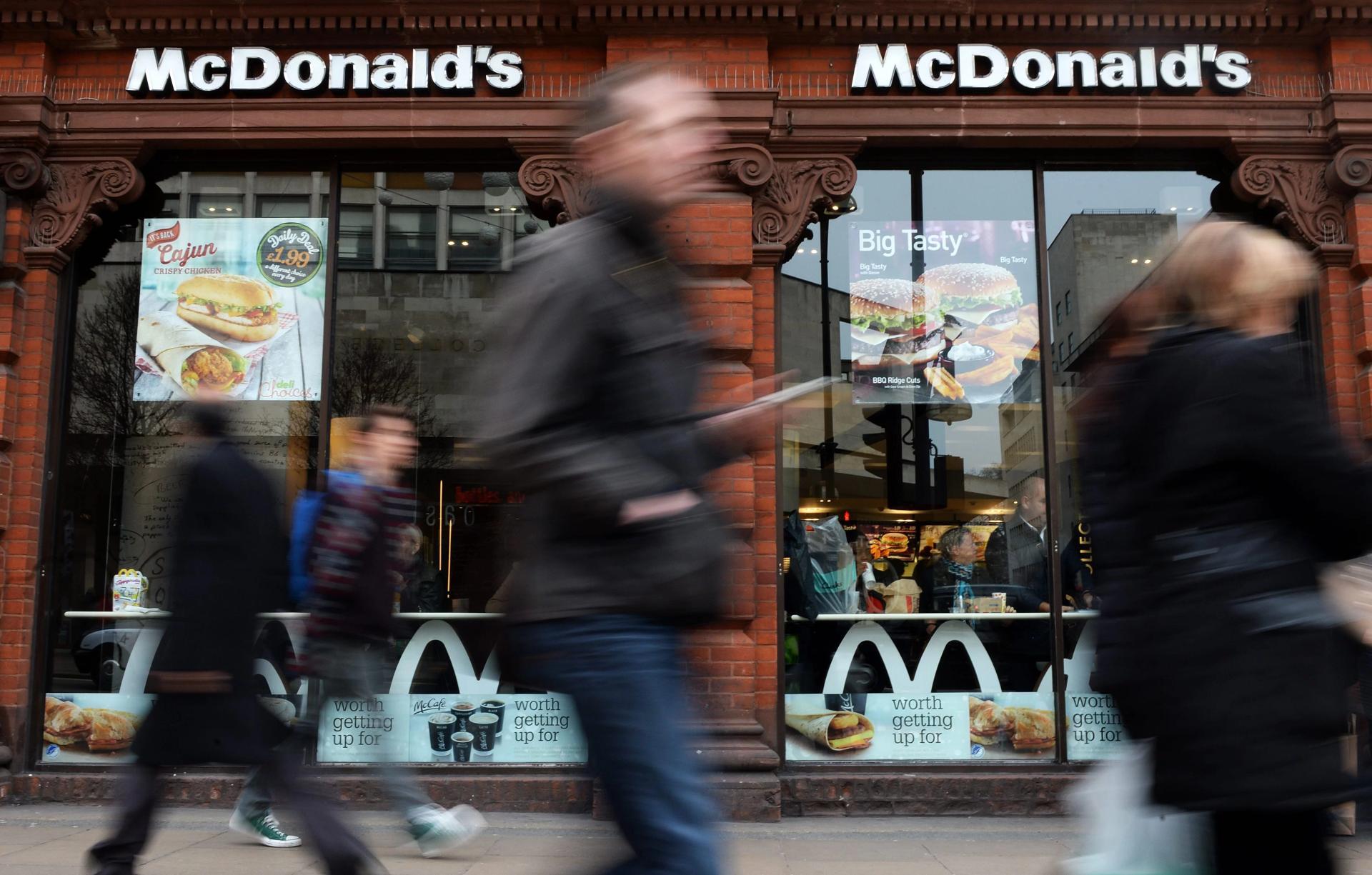 Gigantyczne odszkodowanie od McDonald's. Dziecko poparzyło się kurczakiem