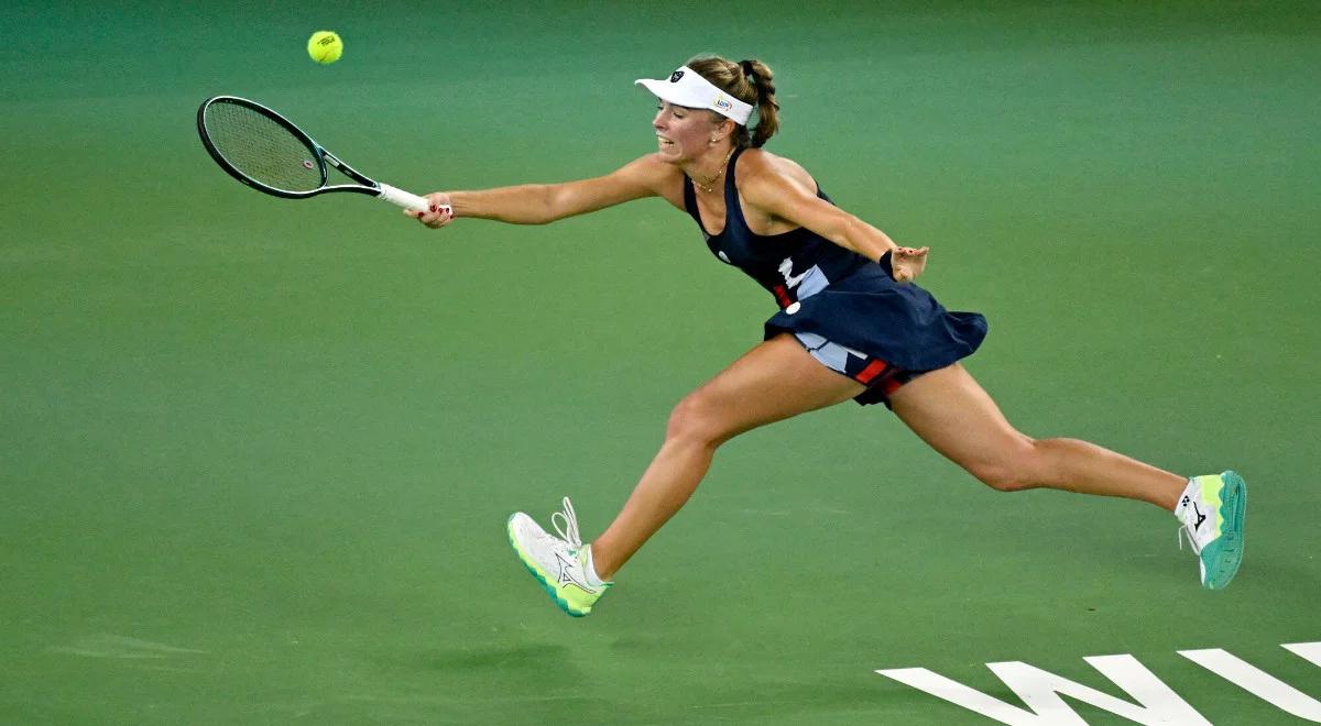 WTA Wuhan. Magdalena Fręch nie miała szans. Ambitna walka nie wystarczyła na Sabalenkę